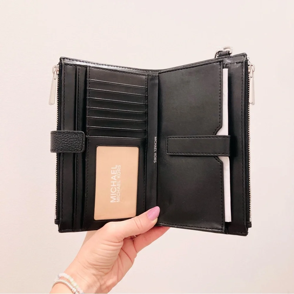 Michael Kors Adele Black Smartphone Patchwork Leather Wristlet Wallet